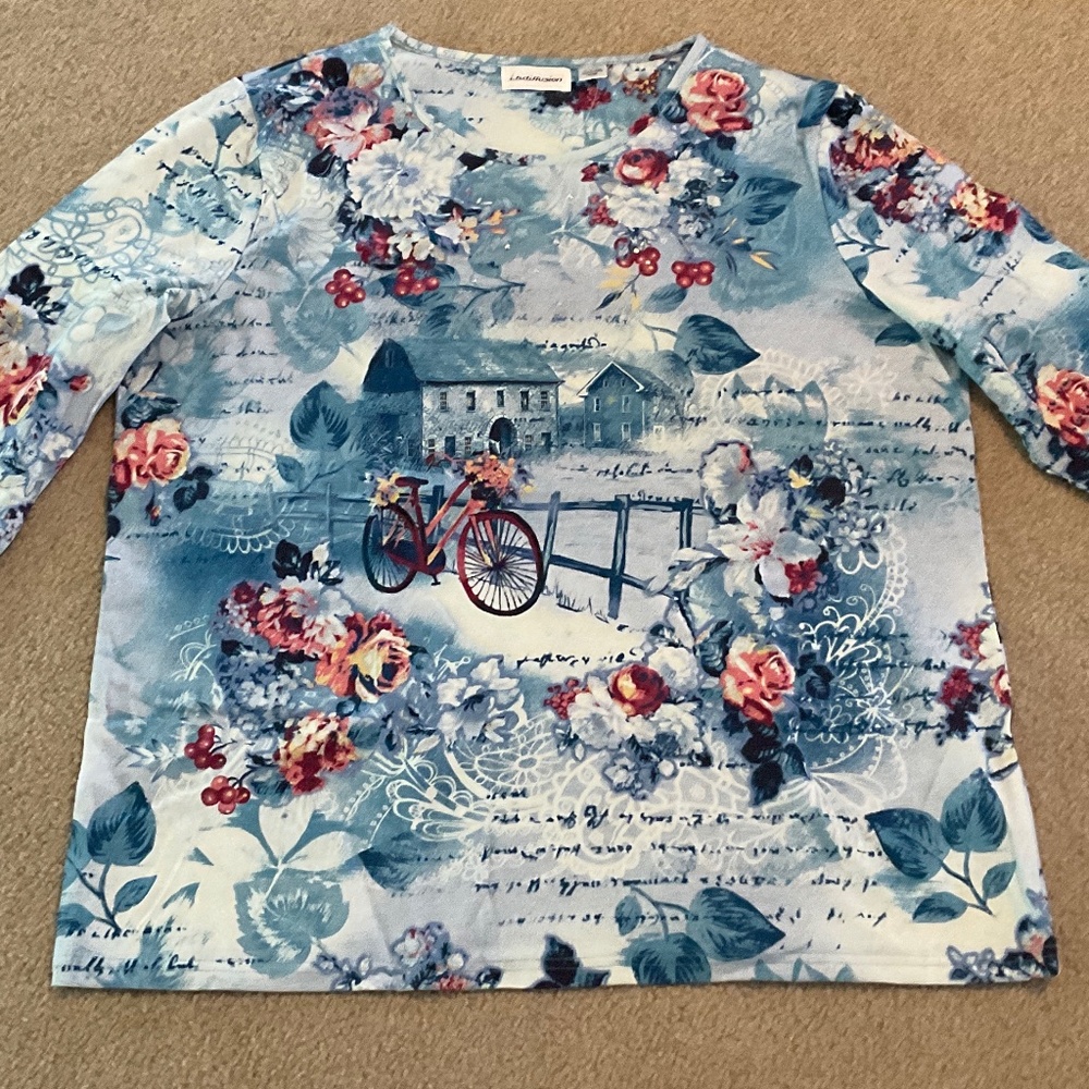 size XL, bust up to 44" inches, beautiful cottage core shirt, new condition - Picture 5 of 10